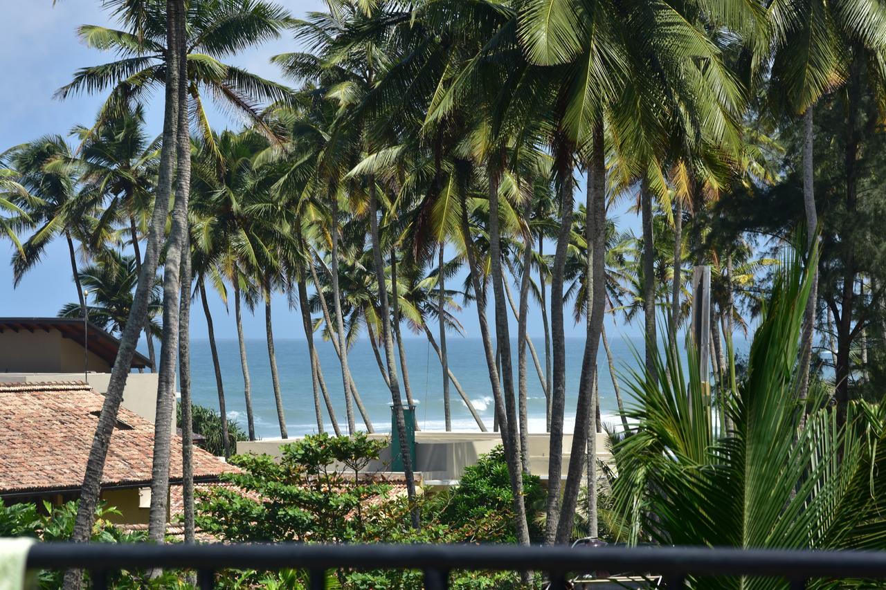 Green Almond Hotel Unawatuna Exterior photo